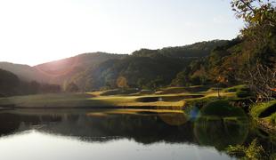 18Hグリーン | ザ・メダリオンクラブ 岡崎コース（旧サン・ベルグラビアカントリー倶楽部）