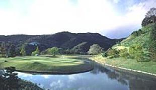 足利城ゴルフ倶楽部