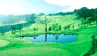 ムーンレイクゴルフクラブ 鞍手コース（旧セントレジャーゴルフクラブ鞍手）