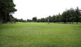 2番ホールからクラブハウス | 国際レディースゴルフ倶楽部